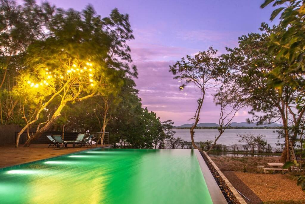 Yaal By Aryaana - Villa In Yala Тисамахарама Екстериор снимка